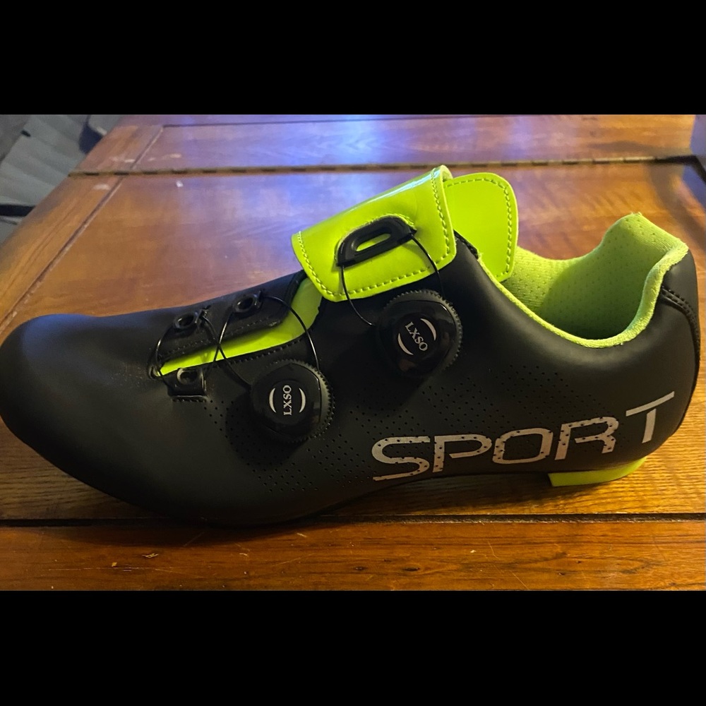 LXSO sport cycling shoes